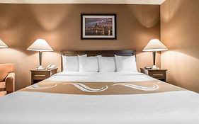 Quality Inn Elgin I-90